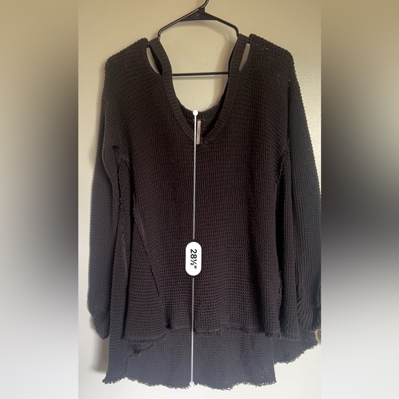 NWOT Free People Cold Shoulder Sweater Size Small - Picture 6 of 9